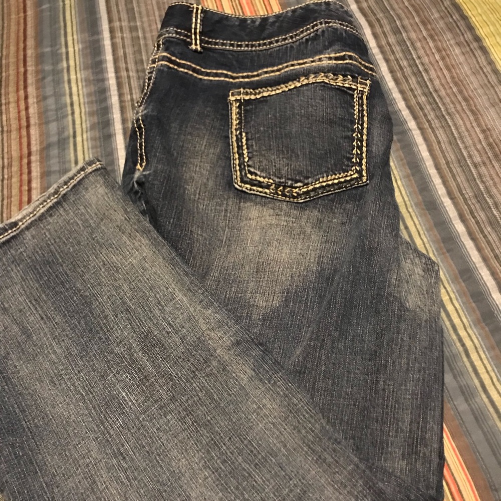 NWOT Plus size jeans.